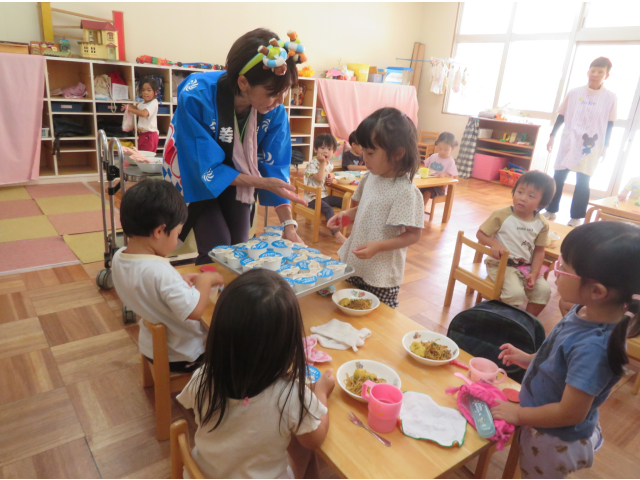 “いらっしゃいませ～どれにしますか？”