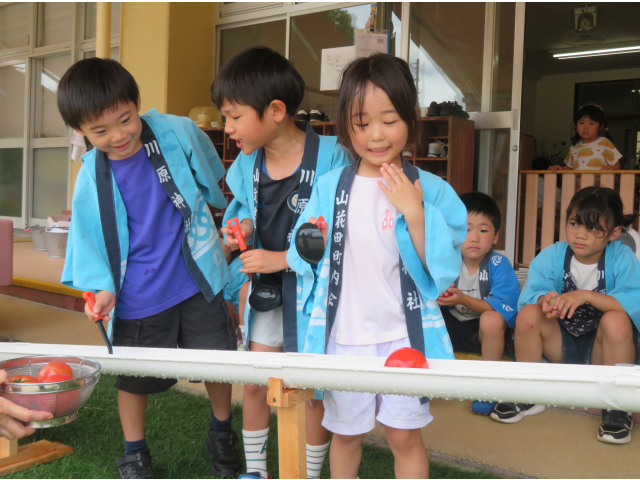 ぞう組のお友だちが挑戦です!