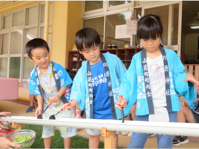 お玉で取れるかな？