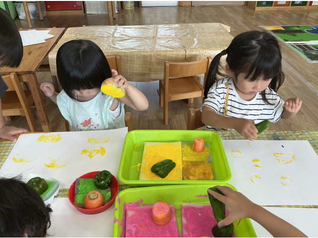 「ペタペタ・・・できた！」