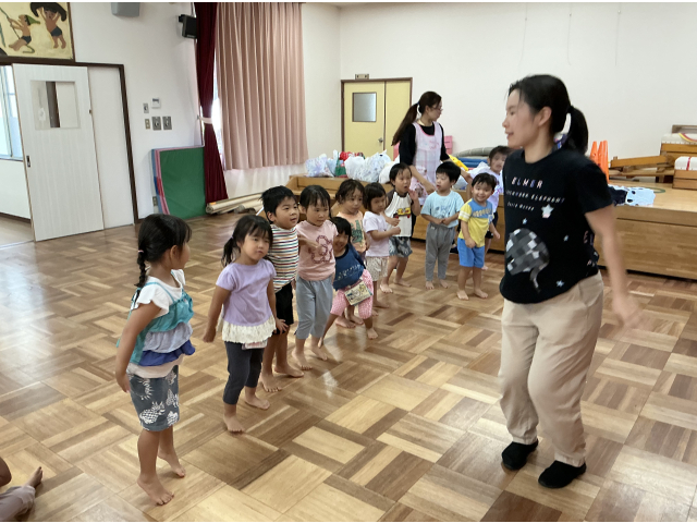 ジャ～ンプ！！