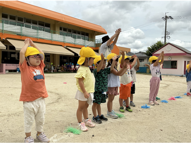 頭の上でパチンッ👏