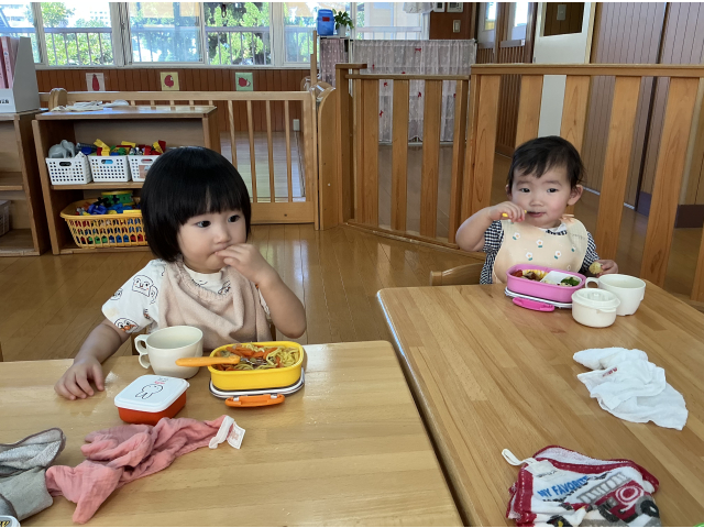 モグモグ(⌒∇⌒)