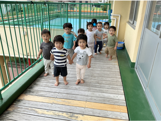 せんせい、音楽はまだですか？？