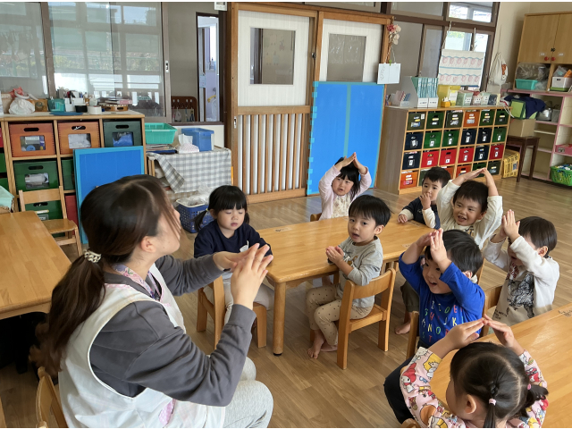 どんぐりコロコロどんぐりこ～🎵