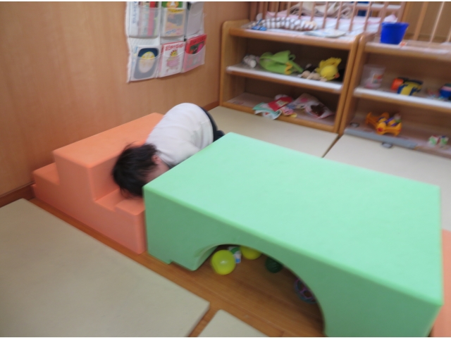 鬼から隠れています！