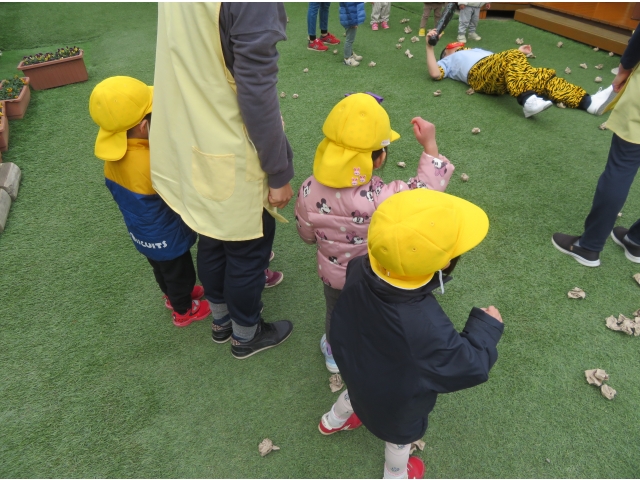 やったー！ガッツポーズ！