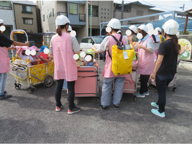 第二避難所で人数確認します。