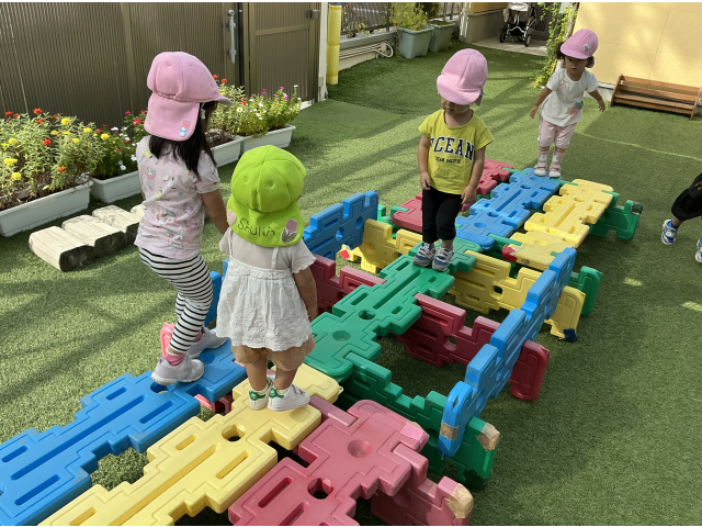 バランスとってー