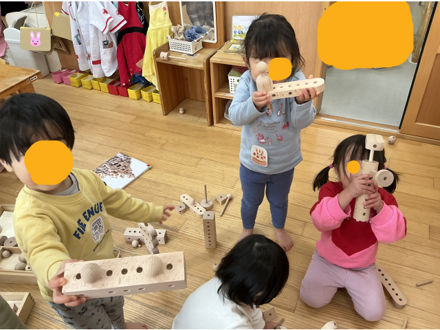 カエル、お店屋さん、カメラだそうです！