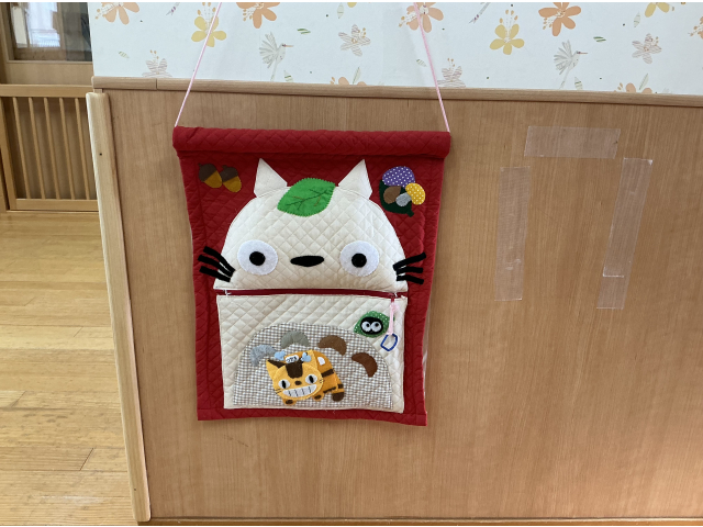 保育士の手作り、壁面遊び