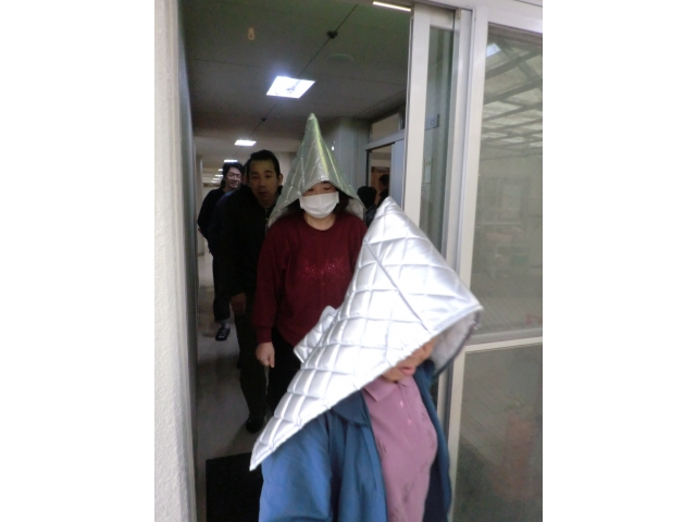 落ち着いて避難しています