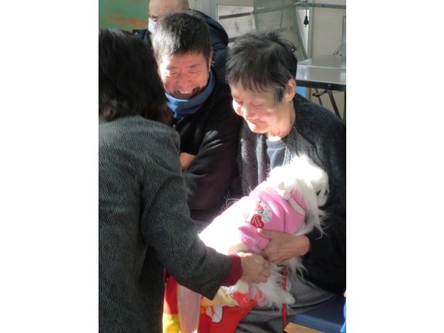 抱っこ☆
重いかな？