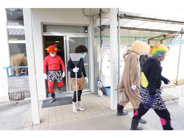 どこからともなく鬼が…