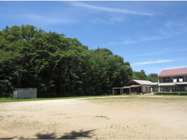 暑くて誰もいません