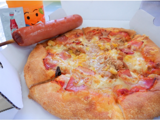 ピザ　フランクフルトセット