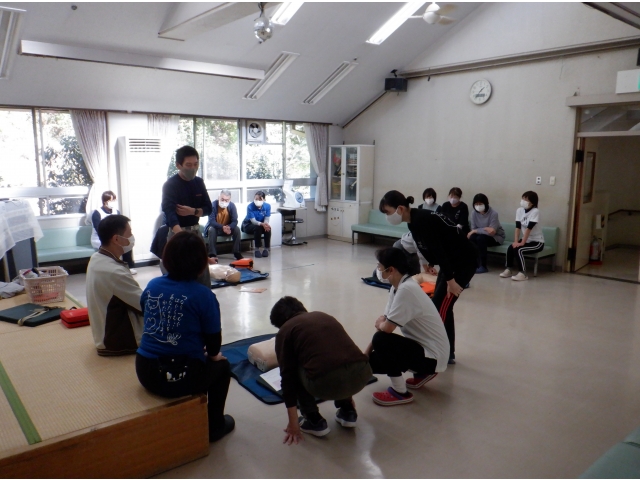 ３つのグループに分かれて指導を受けました。