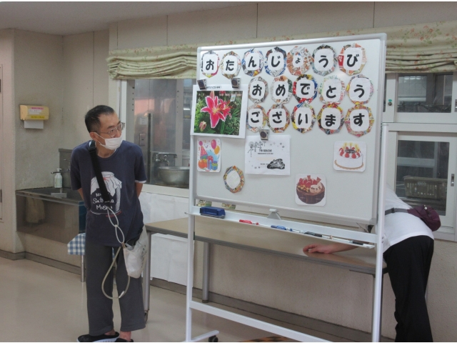 誕生花は「ゆり」