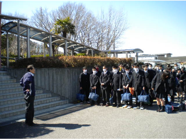 作業終了後、所長御礼の挨拶。