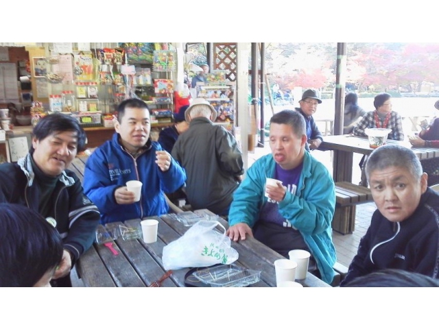 まあ、花よりもダンゴですよ…