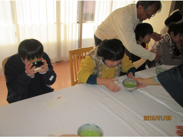 砂糖やミルクを全く入れなかったので苦かったかと…(゜o゜)