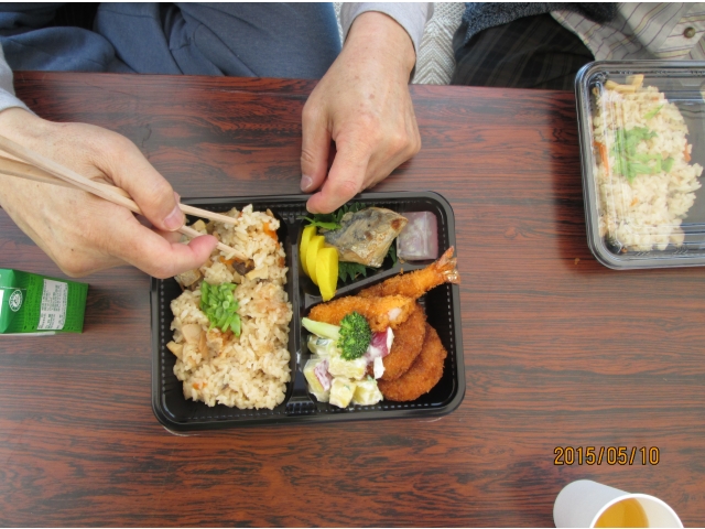 おたのしみ弁当？