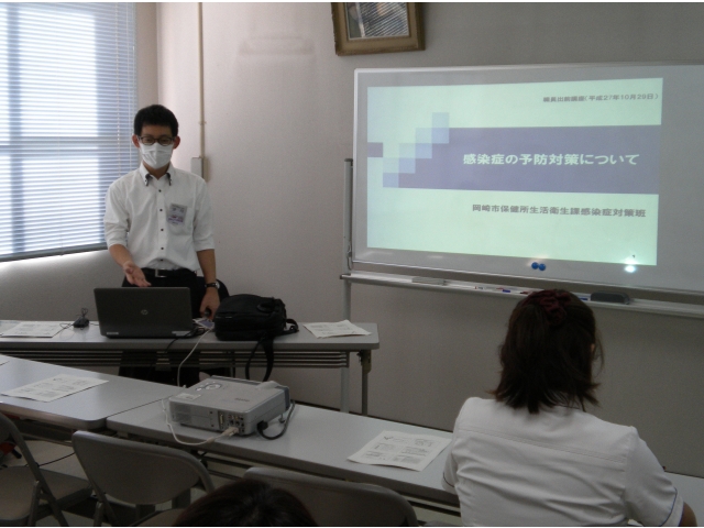 講師の望月氏です。