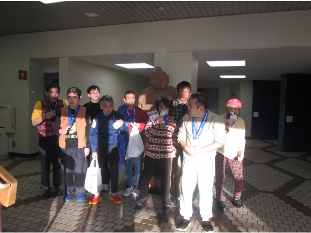 最後はメダルを持って記念撮影をしました。