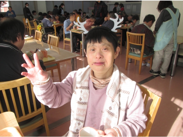 トナカイ、似合ってますよ^^