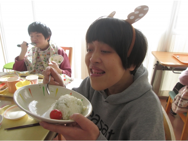 おいしいご飯に「ニッコリ（ハード）」