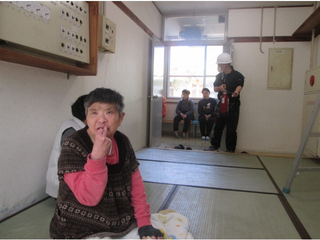 利用者が集まる一室からでした。