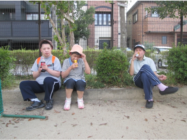 冷えたジュースは美味しいです