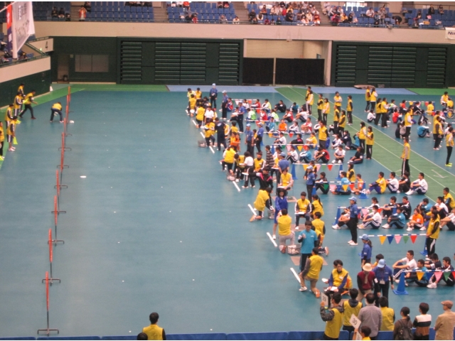 みんな頑張ってます。