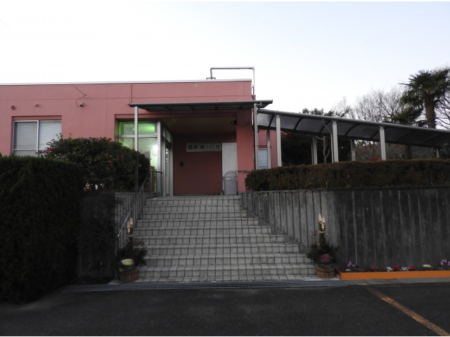 門松も飾り新年を。身の引き締まる思いです。