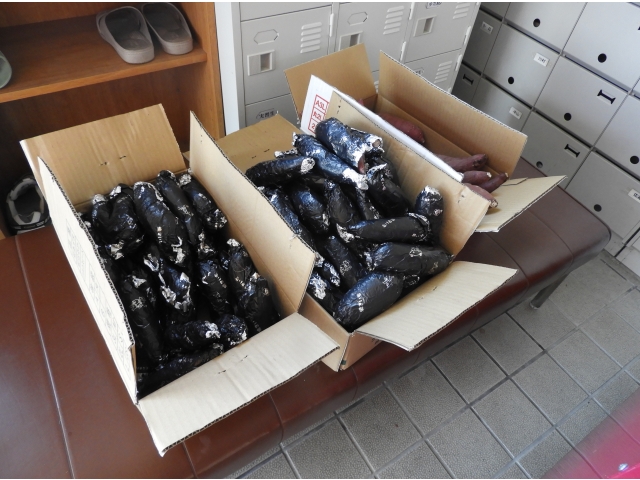 焦げないように、ホイル巻します