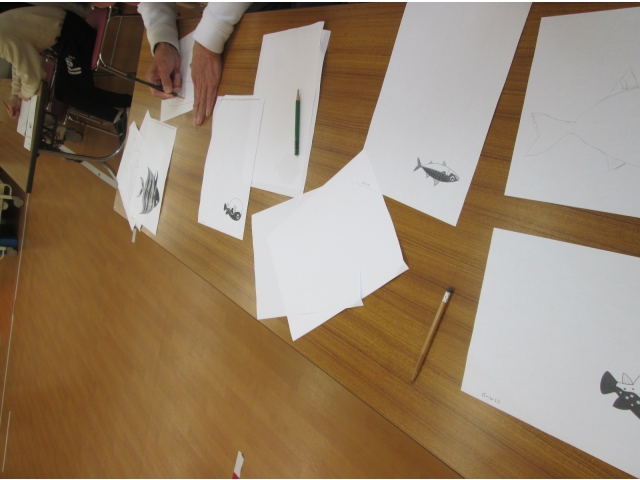 見本をみながら