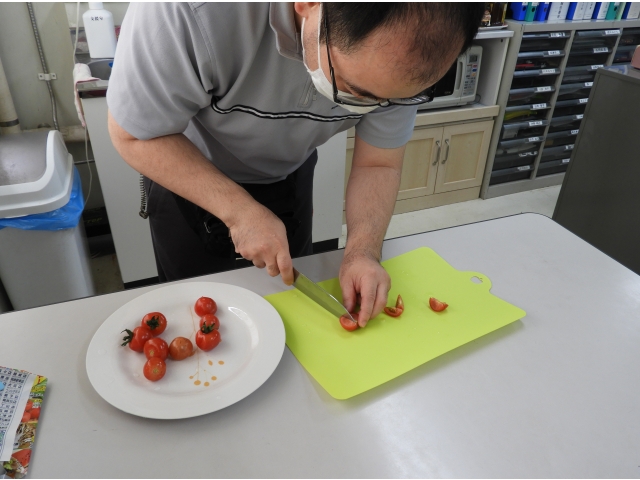 手先の器用なお兄さんです