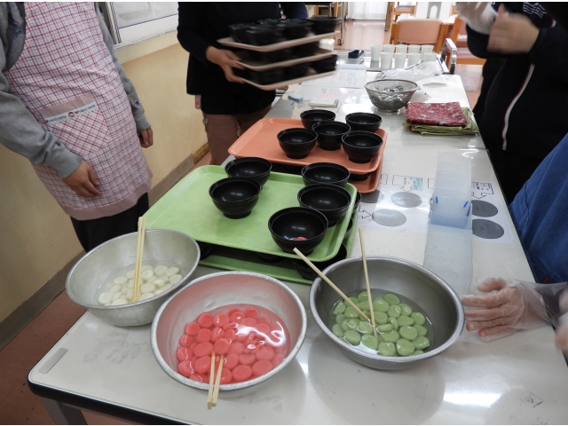 美味しそうな白玉団子