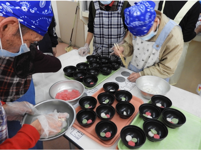 盛り付けは任せろ