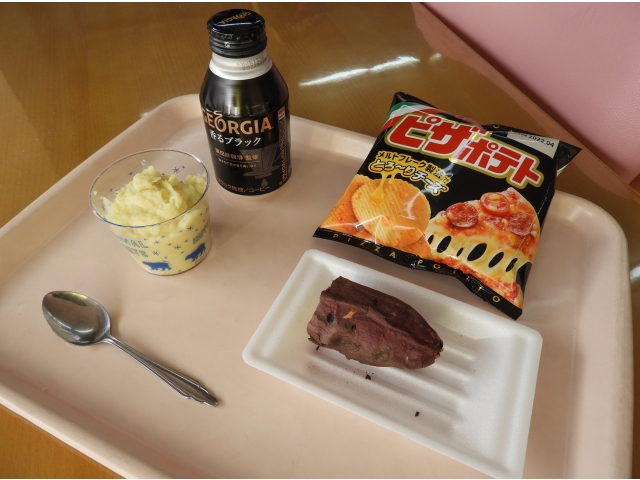 おやつセットになります