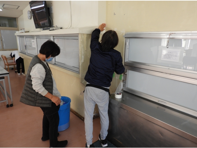 ビニールシートの取替え