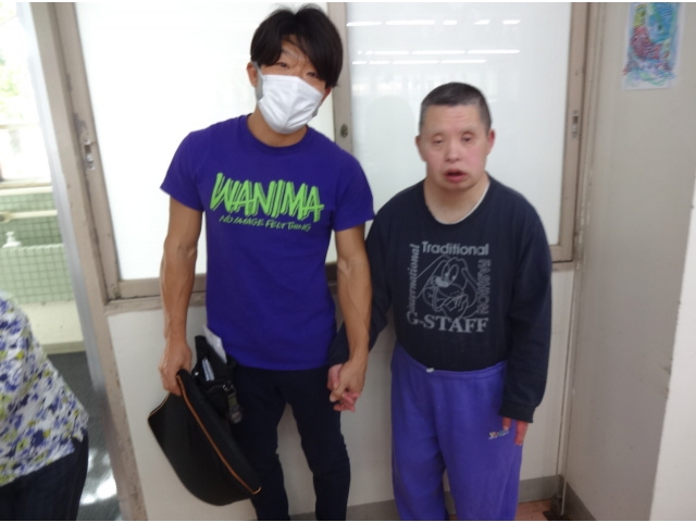 チーム・むらさき