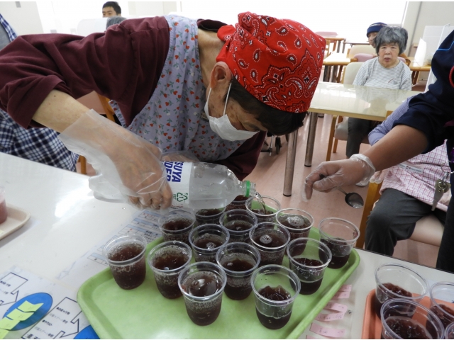 注いでいきます