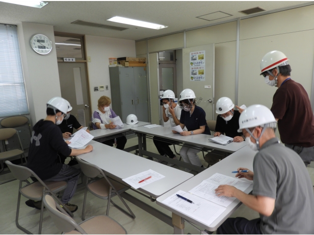 臨時防災会議を招集します