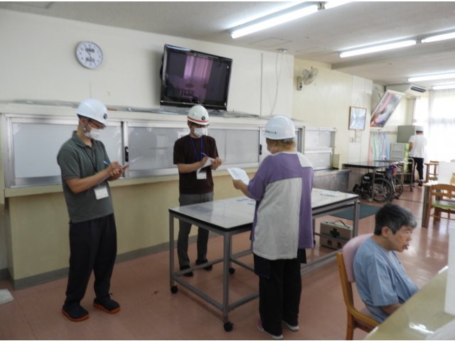 避難完了です①