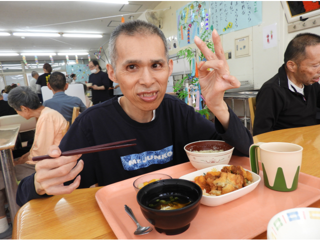 いっぱい食べるぞー