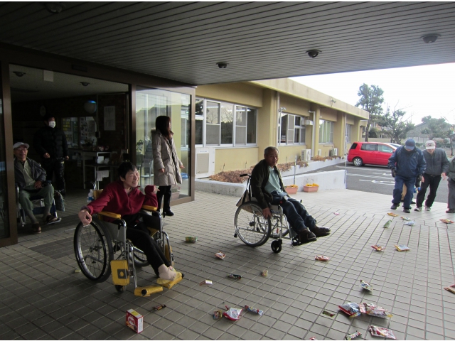 町内、利用者さん、職員が集まりました