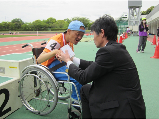 参加選手全員表彰を受けました。