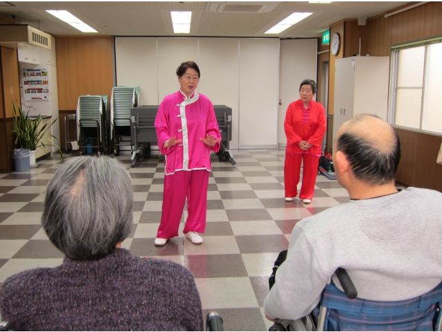 太極拳の基本は「姿勢」と「呼吸です」