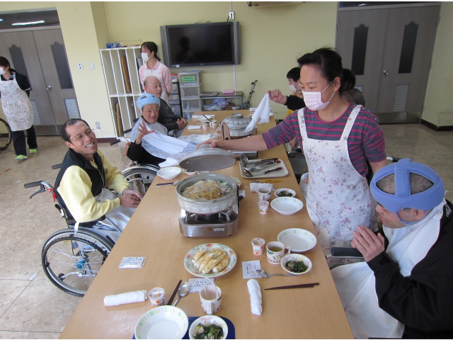 きりたんぽ鍋出来上がり!!